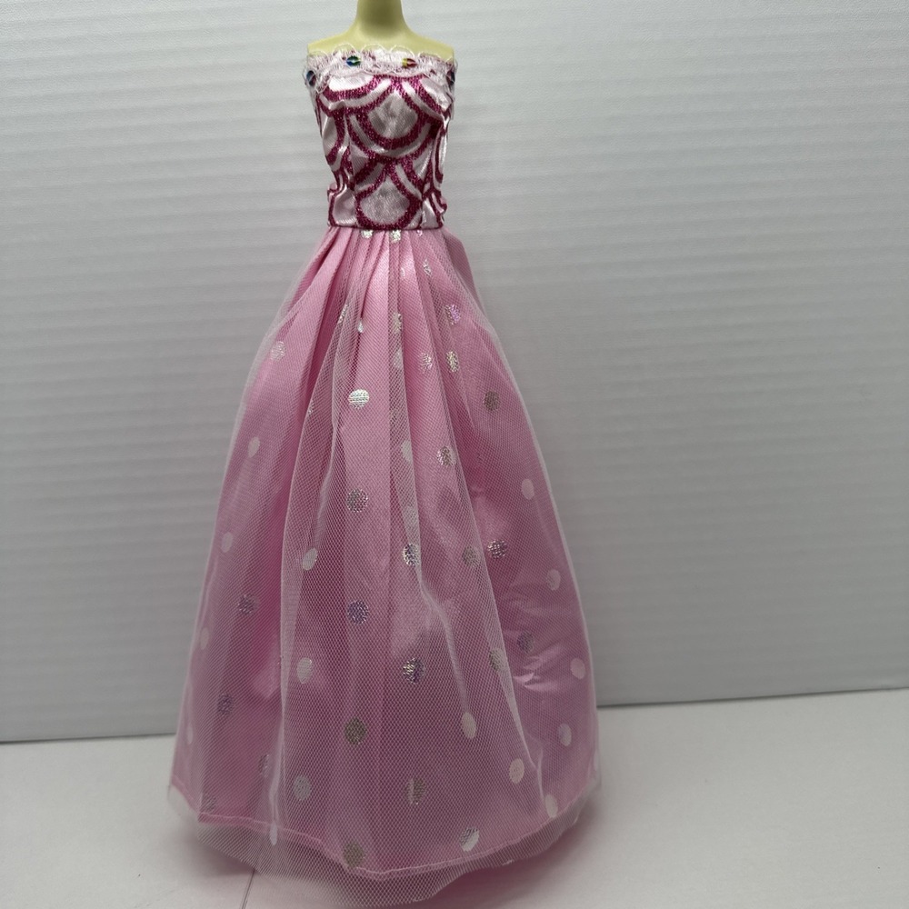 Barbie Doll Size Full Length Gown Pink With Polka Dots Sleeveless For 11.5" Doll